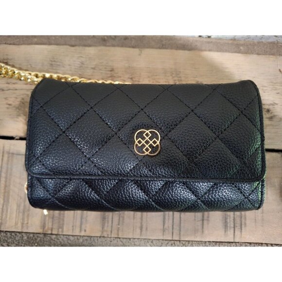 NWOT Daisy Fuentes Small Black Quilted Purse Wallet With Gold Chain - Picture 4 of 10
